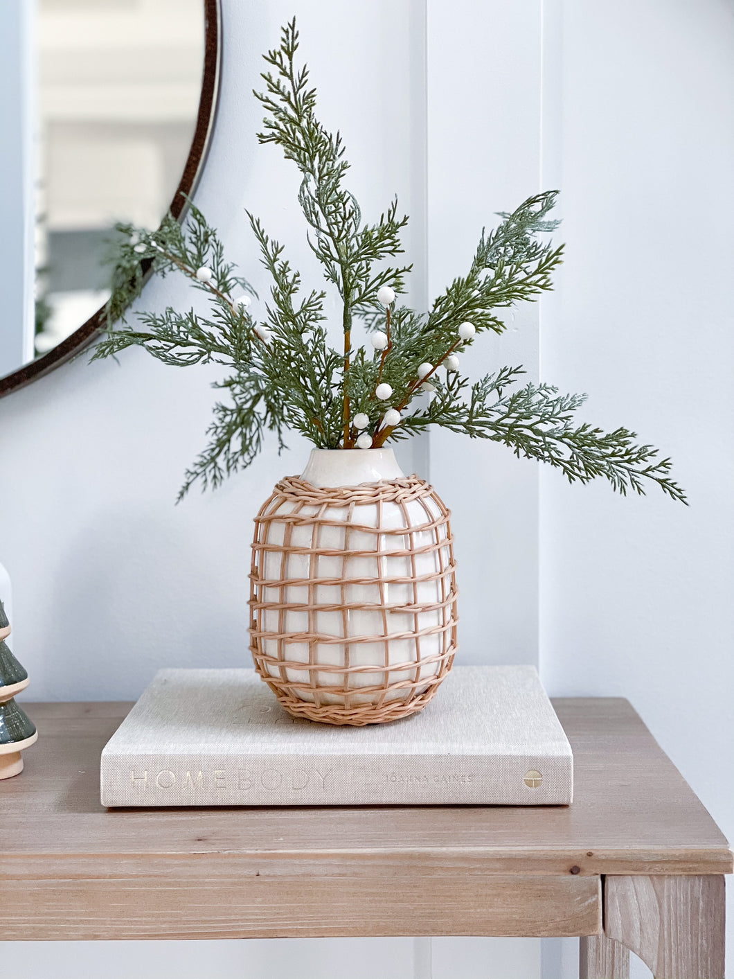 Rattan Vase White